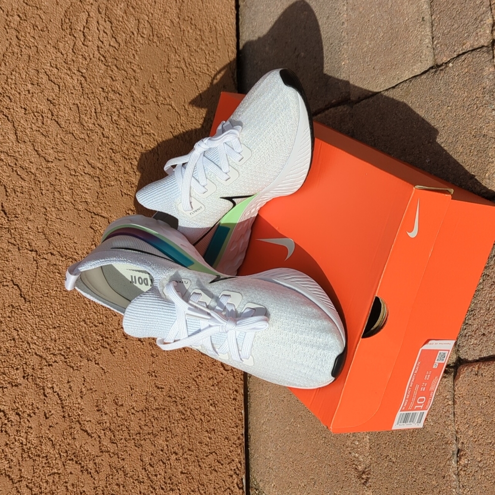 New in Box Nike React Infinity Run FlyKnit White